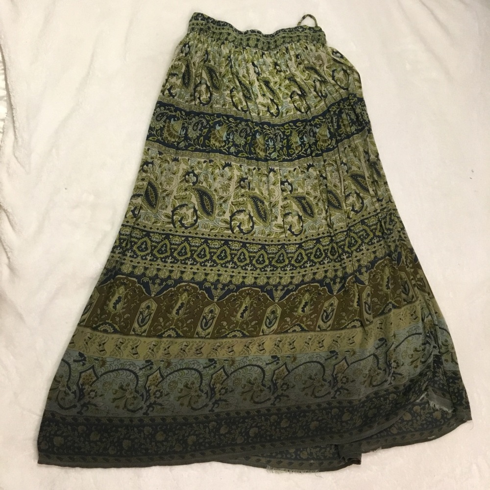 Maxi skirt